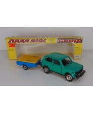 ВАЗ-2121 НИВА А20 с прицепом СКИФ. СЕН.1986 арт. 2245-36000